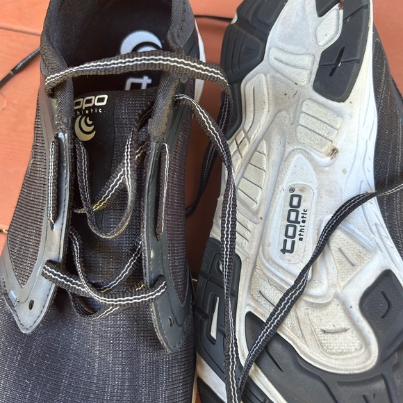 Top ST-3 minimalist running shoe. 0-drop. Insole support  Sz 9.5. Lightweight - Picture 6 of 6